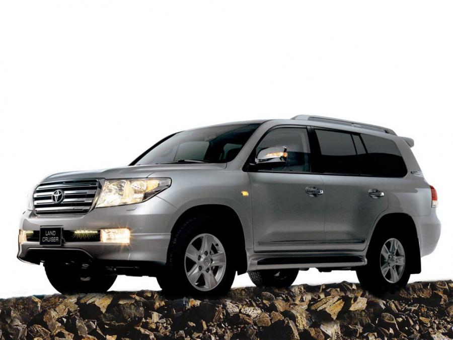  Toyota Land Cruiser 200 60th Anniversary 2011 года  (UAE) (фото 5 из 6)
